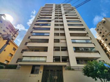 Apartamento / Cobertura em Ribeirão Preto Alugar por R$5.200,00