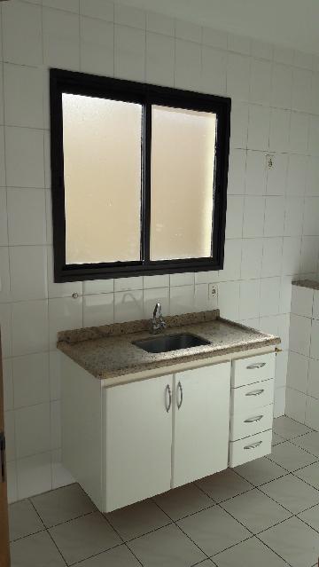 Apartamento / Padrão em Ribeirão Preto , Comprar por R$195.000,00