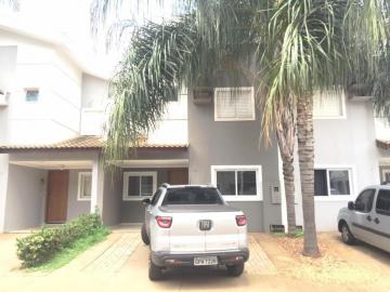 Alugar Casa / Condomínio em Ribeirão Preto. apenas R$ 1.600,00