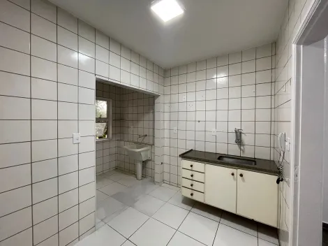 Alugar Apartamento / Padrão em Ribeirão Preto. apenas R$ 250.000,00