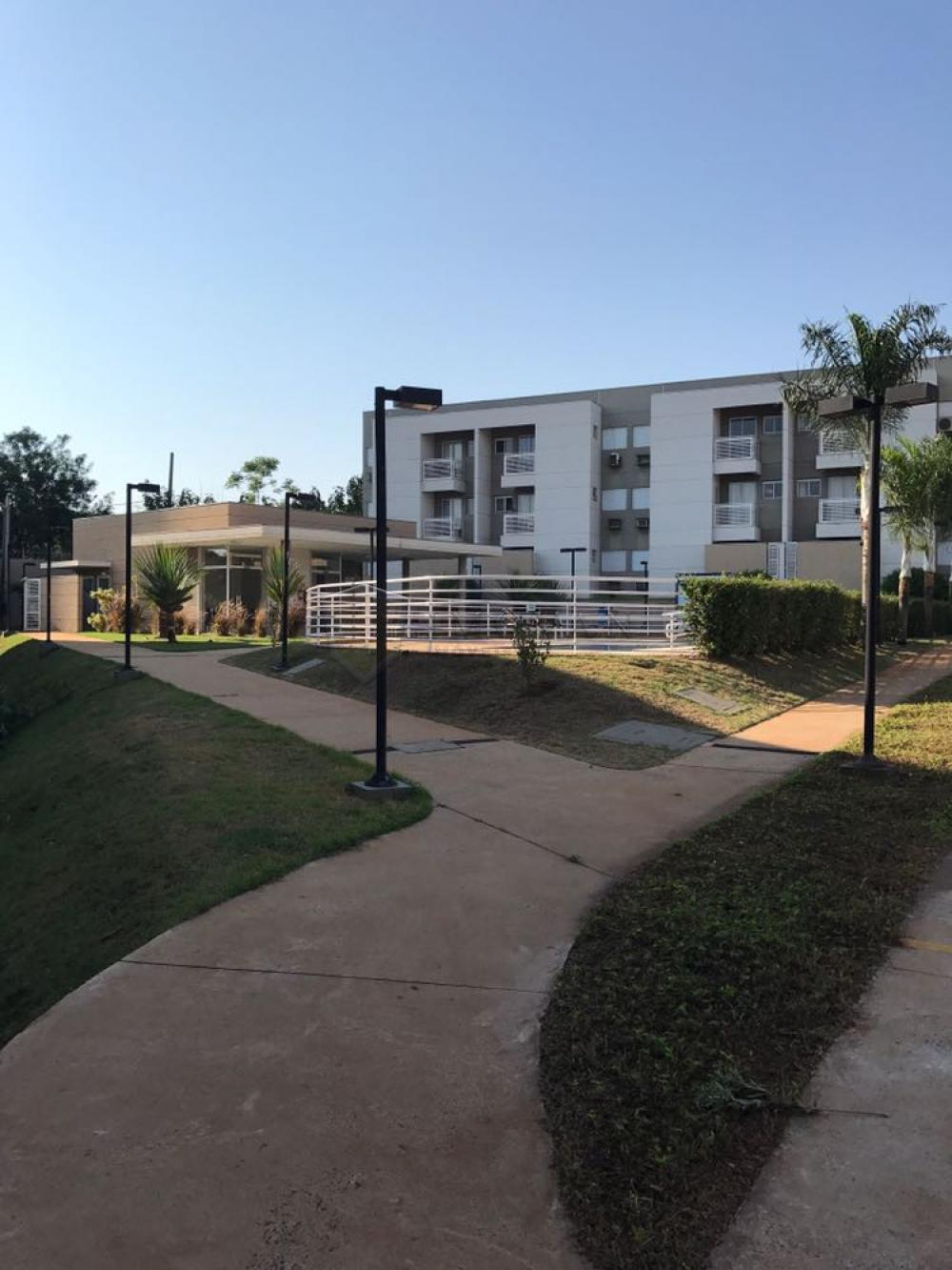 Alugar Apartamento / Padrão em Ribeirão Preto R$ 1.200,00 - Foto 3