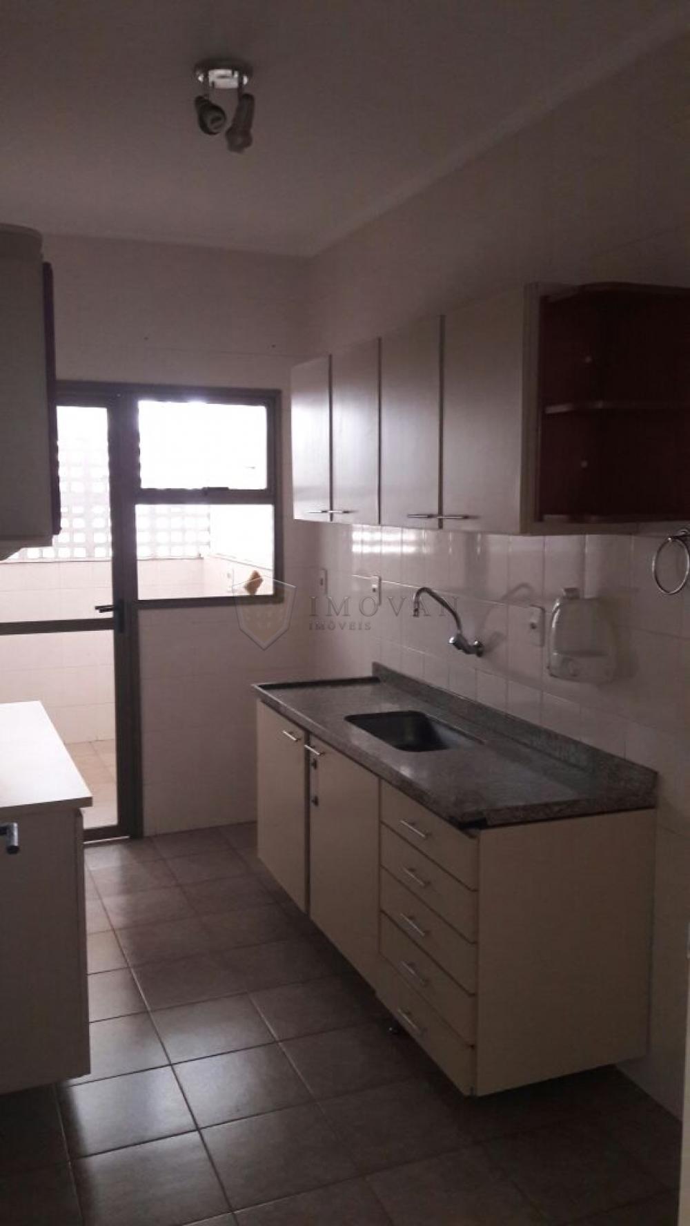 Alugar Apartamento / Padrão em Ribeirão Preto R$ 1.100,00 - Foto 14