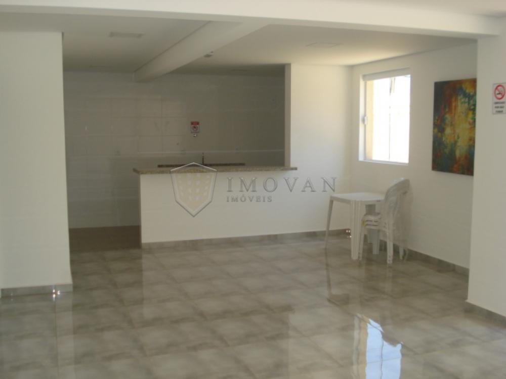 Alugar Apartamento / Padrão em Ribeirão Preto R$ 1.250,00 - Foto 17