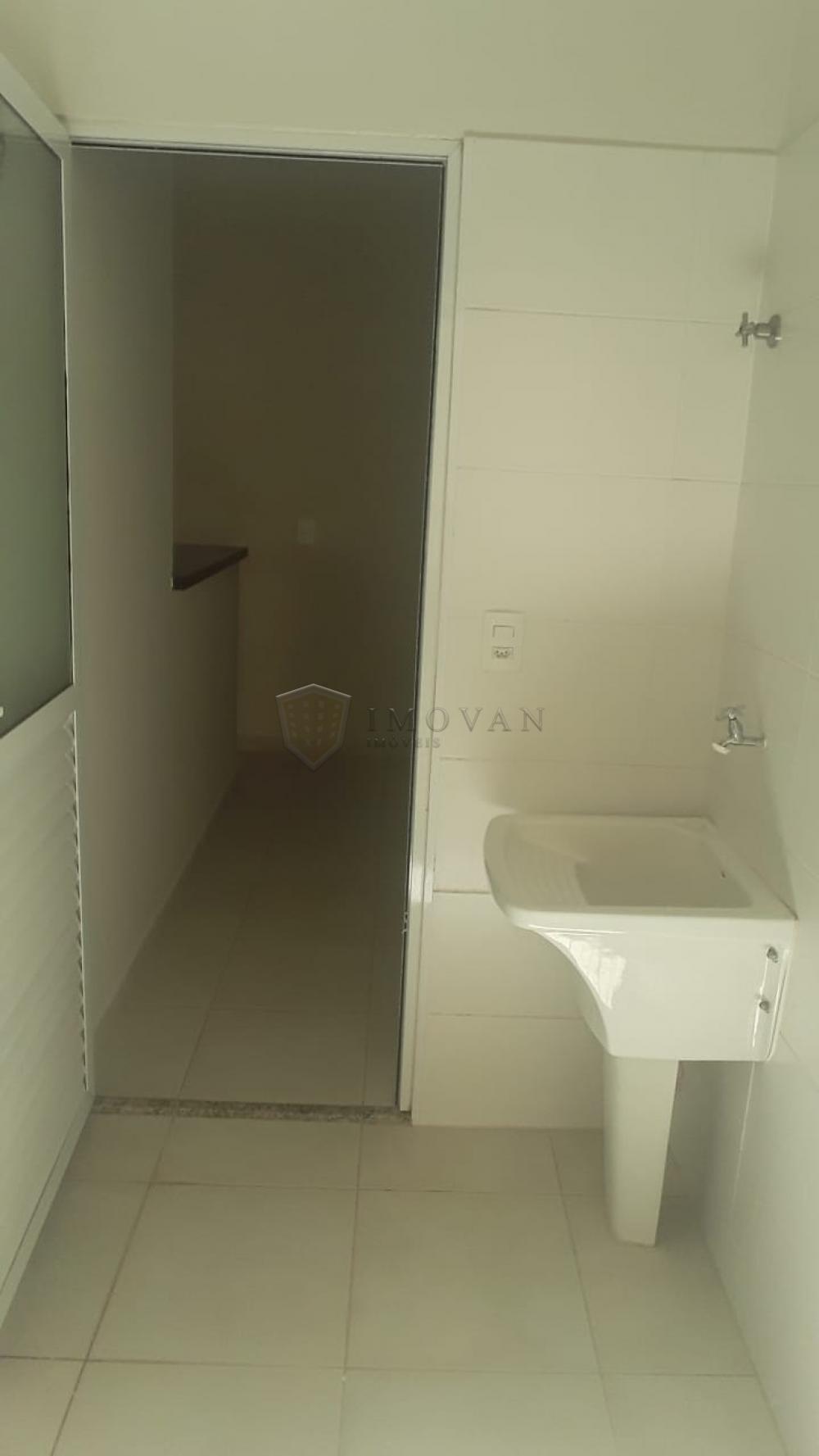 Alugar Apartamento / Padrão em Ribeirão Preto R$ 850,00 - Foto 15