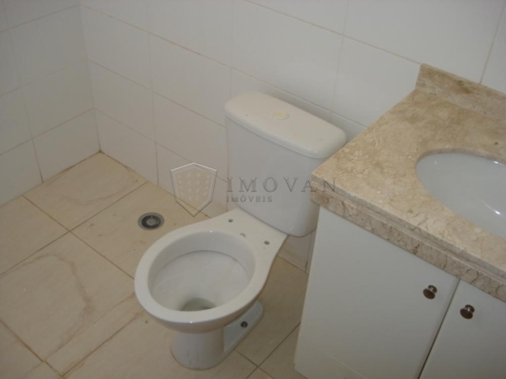 Alugar Apartamento / Padrão em Ribeirão Preto R$ 1.180,00 - Foto 3