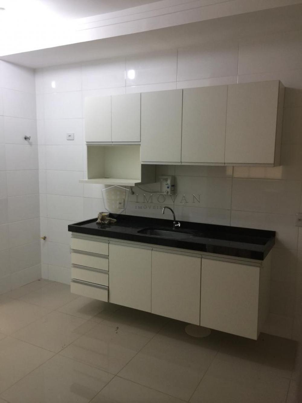 Alugar Apartamento / Padrão em Ribeirão Preto R$ 2.250,00 - Foto 3