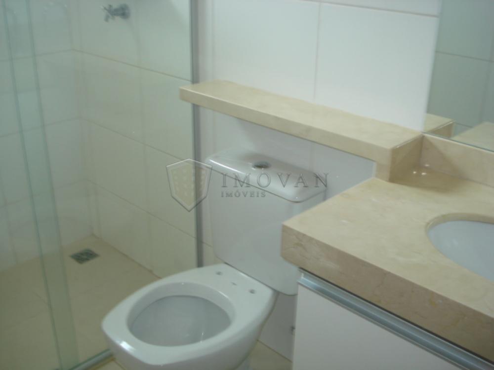 Alugar Apartamento / Padrão em Ribeirão Preto R$ 1.600,00 - Foto 12