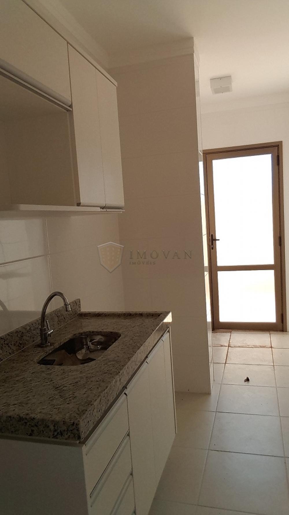 Alugar Apartamento / Padrão em Ribeirão Preto R$ 1.300,00 - Foto 6