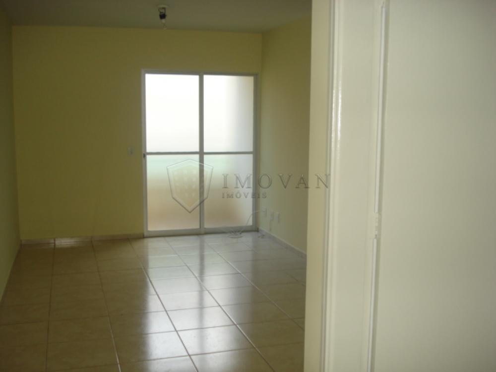 Alugar Apartamento / Padrão em Ribeirão Preto R$ 1.400,00 - Foto 2