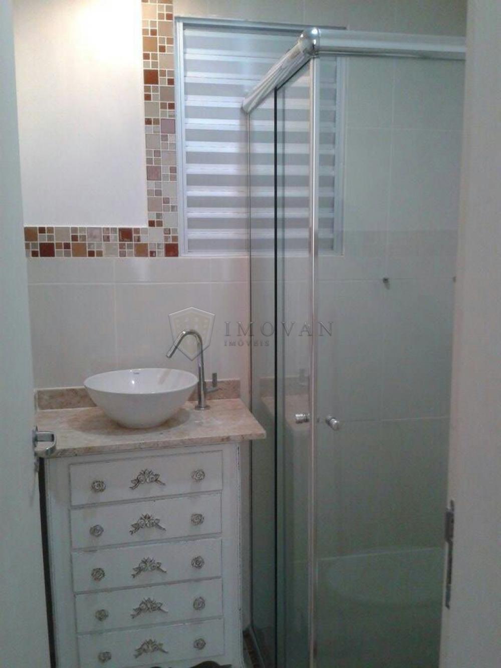 Alugar Apartamento / Padrão em Ribeirão Preto R$ 1.100,00 - Foto 4