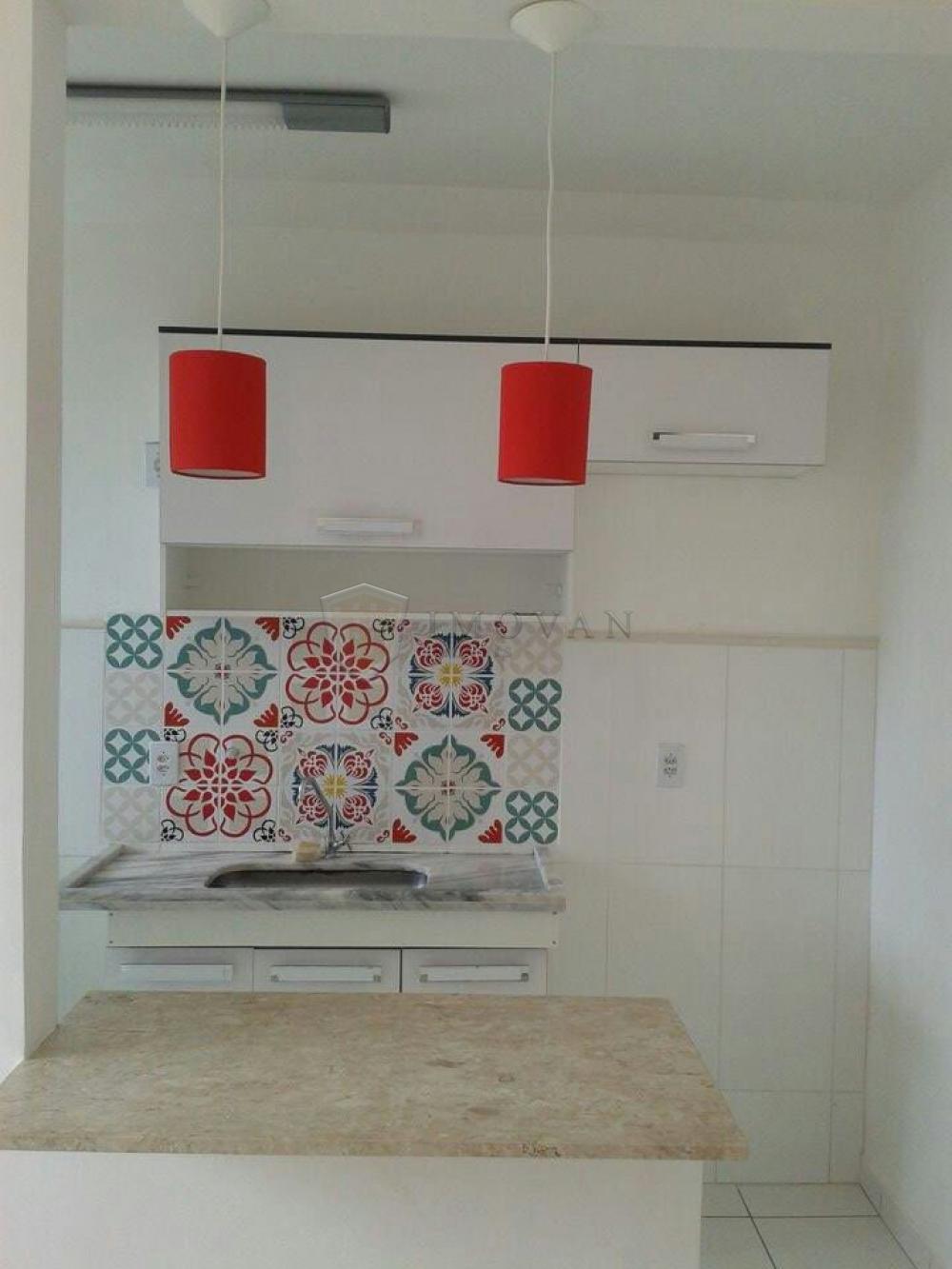 Alugar Apartamento / Padrão em Ribeirão Preto R$ 1.100,00 - Foto 2