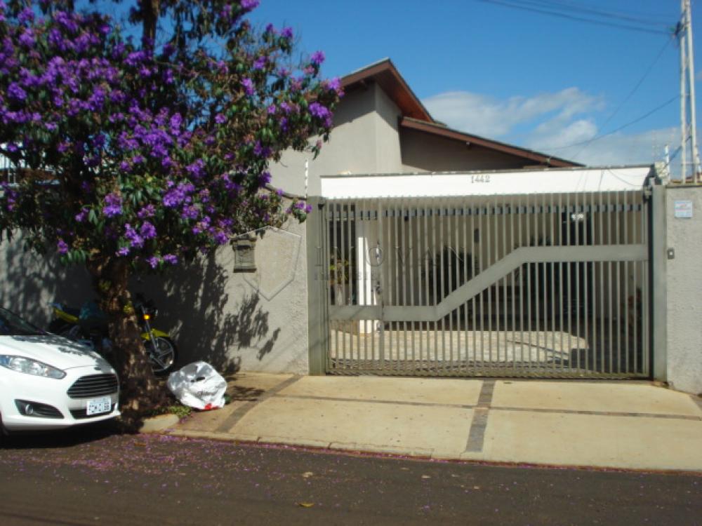 Comprar Casa / Padrão em Ribeirão Preto R$ 700.000,00 - Foto 1