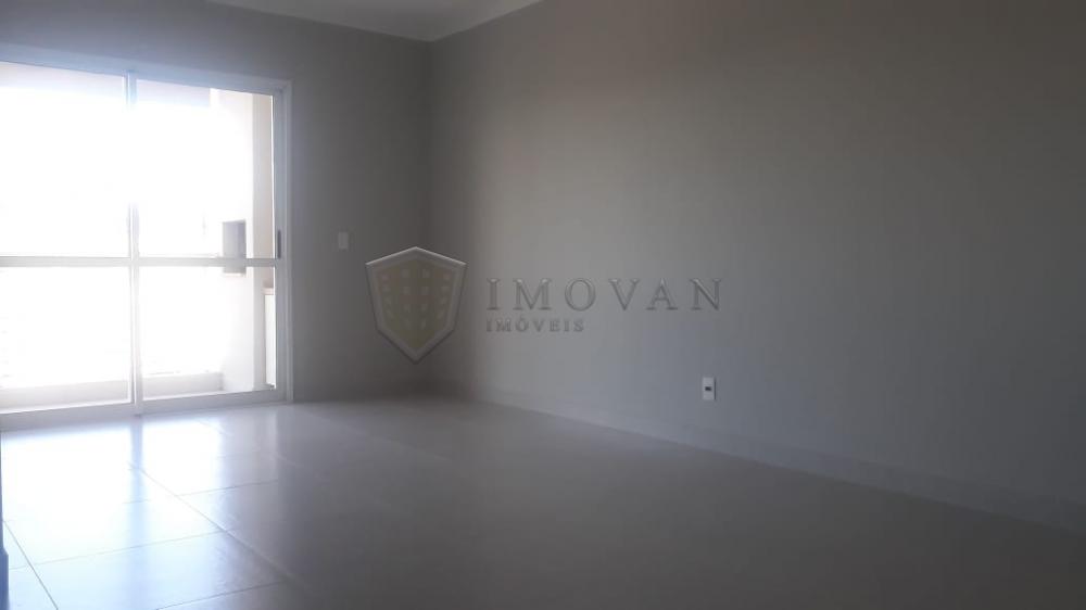 Alugar Apartamento / Padrão em Ribeirão Preto R$ 2.500,00 - Foto 2