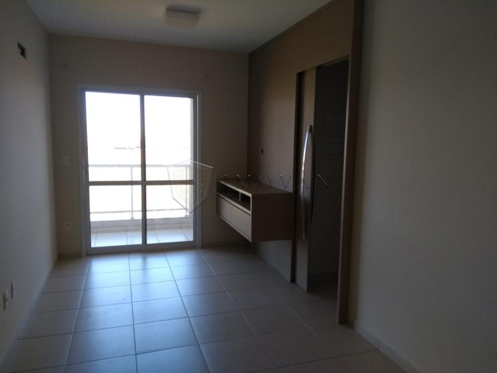 Alugar Apartamento / Padrão em Ribeirão Preto R$ 1.200,00 - Foto 3