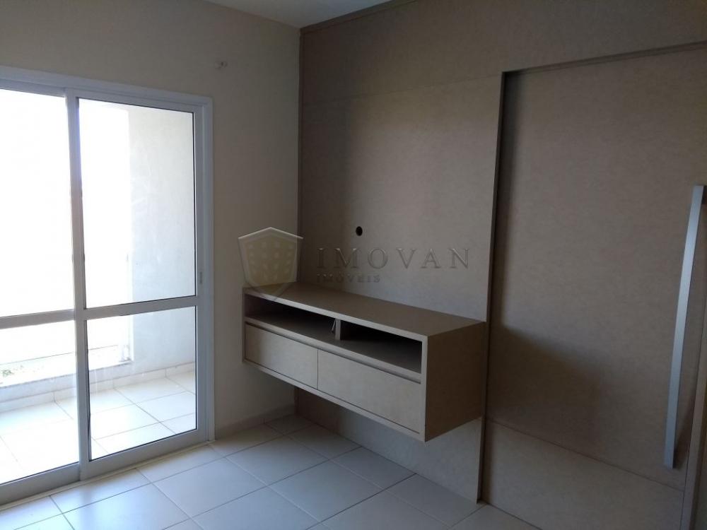 Alugar Apartamento / Padrão em Ribeirão Preto R$ 1.200,00 - Foto 4