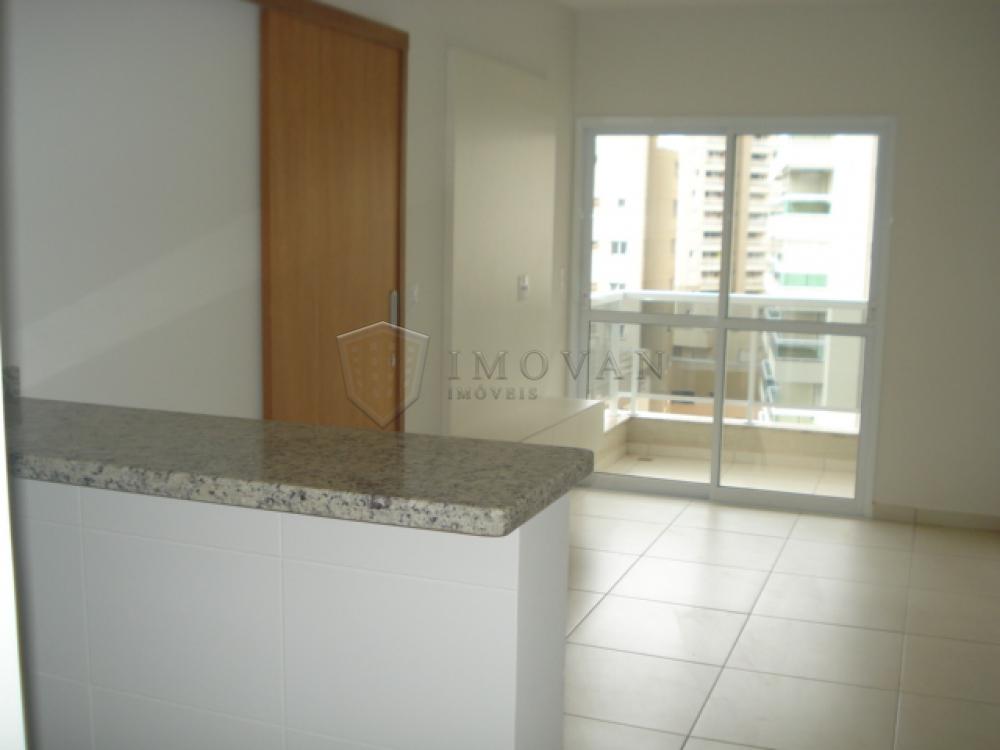 Alugar Apartamento / Padrão em Ribeirão Preto R$ 870,00 - Foto 3