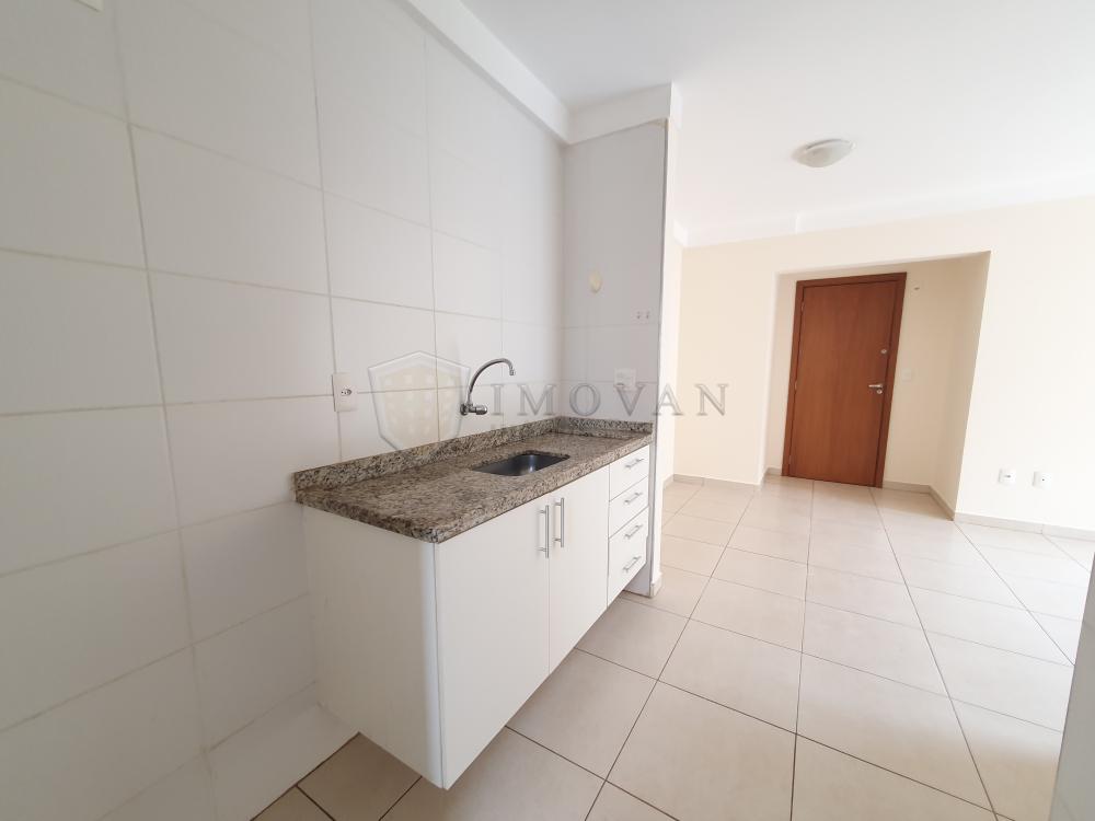 Alugar Apartamento / Padrão em Ribeirão Preto R$ 800,00 - Foto 5