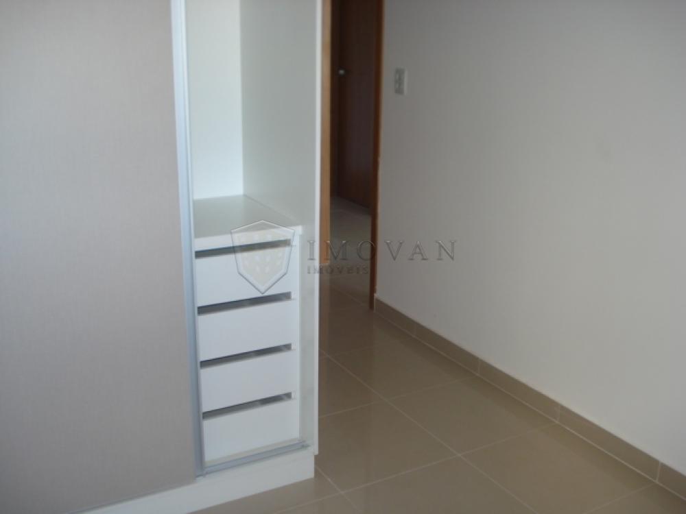 Alugar Apartamento / Padrão em Ribeirão Preto R$ 1.500,00 - Foto 12