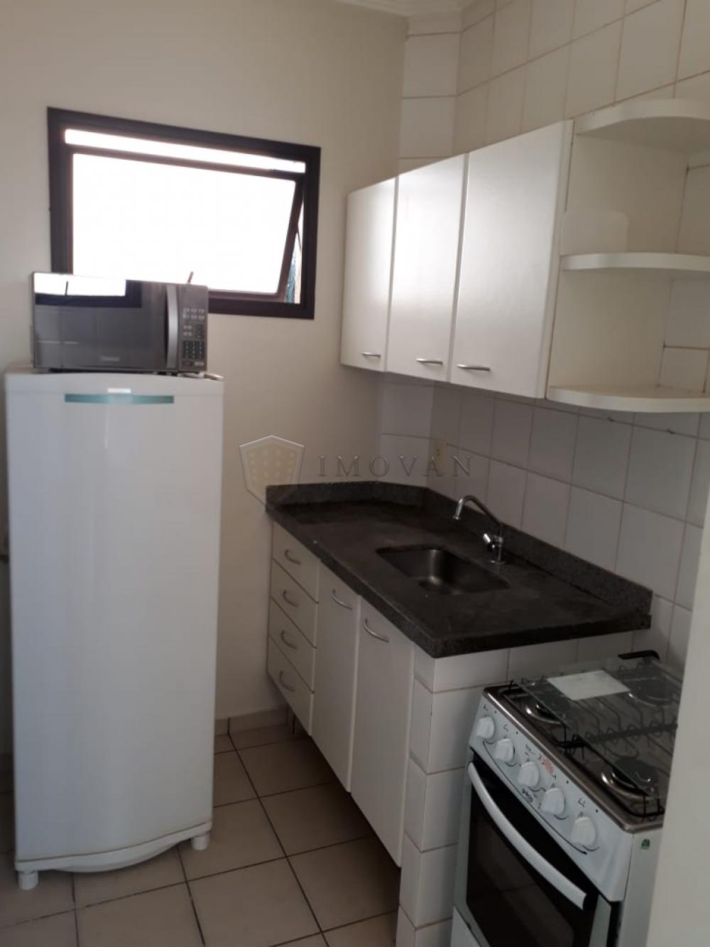 Alugar Apartamento / Padrão em Ribeirão Preto R$ 1.200,00 - Foto 8