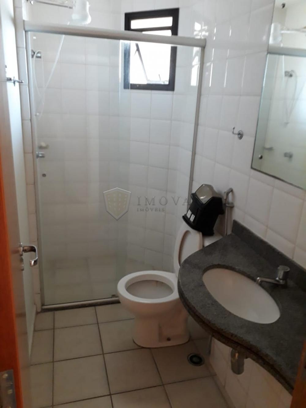 Alugar Apartamento / Padrão em Ribeirão Preto R$ 1.200,00 - Foto 11