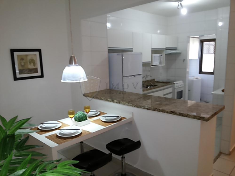 Alugar Apartamento / Padrão em Ribeirão Preto R$ 1.600,00 - Foto 2