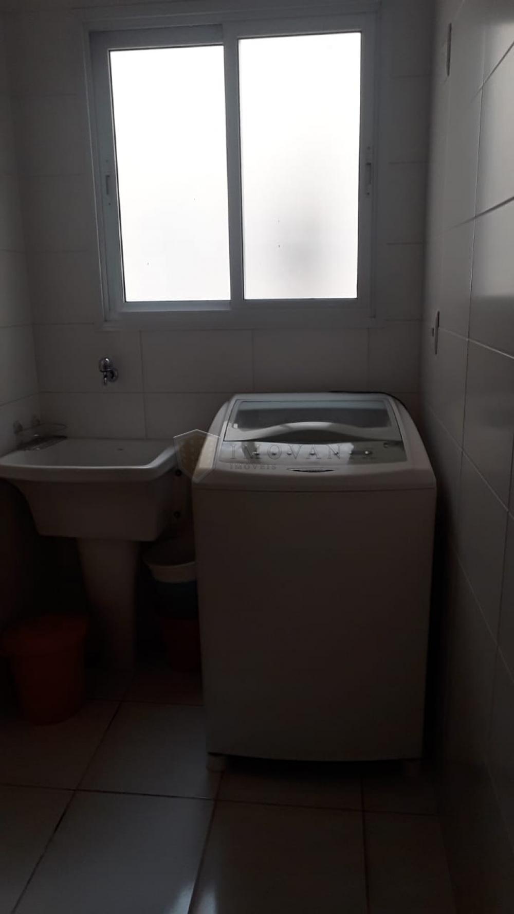 Alugar Apartamento / Padrão em Ribeirão Preto R$ 1.800,00 - Foto 7