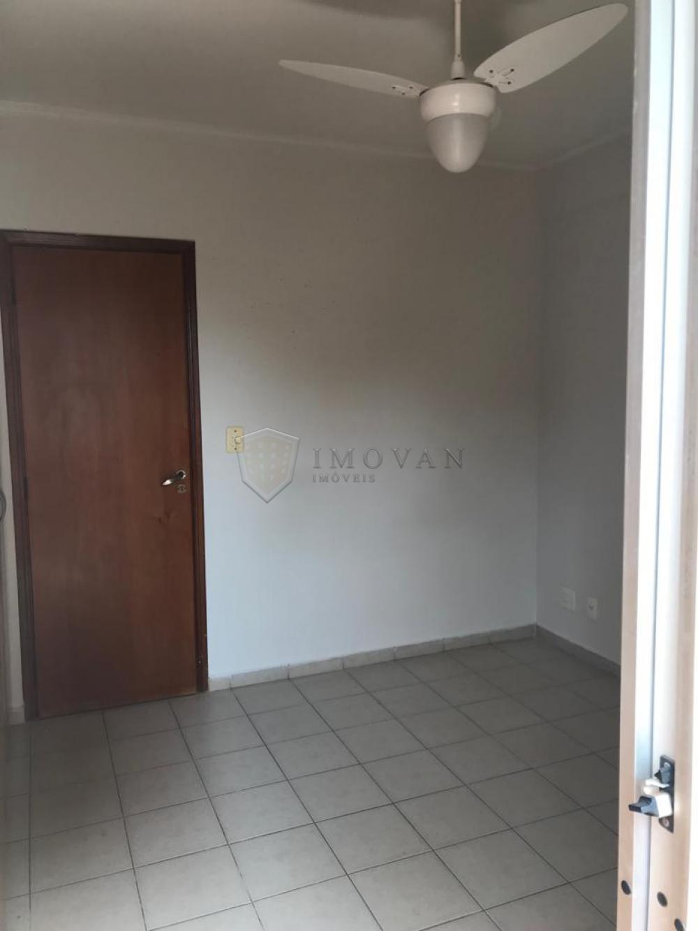 Alugar Apartamento / Padrão em Ribeirão Preto R$ 900,00 - Foto 17