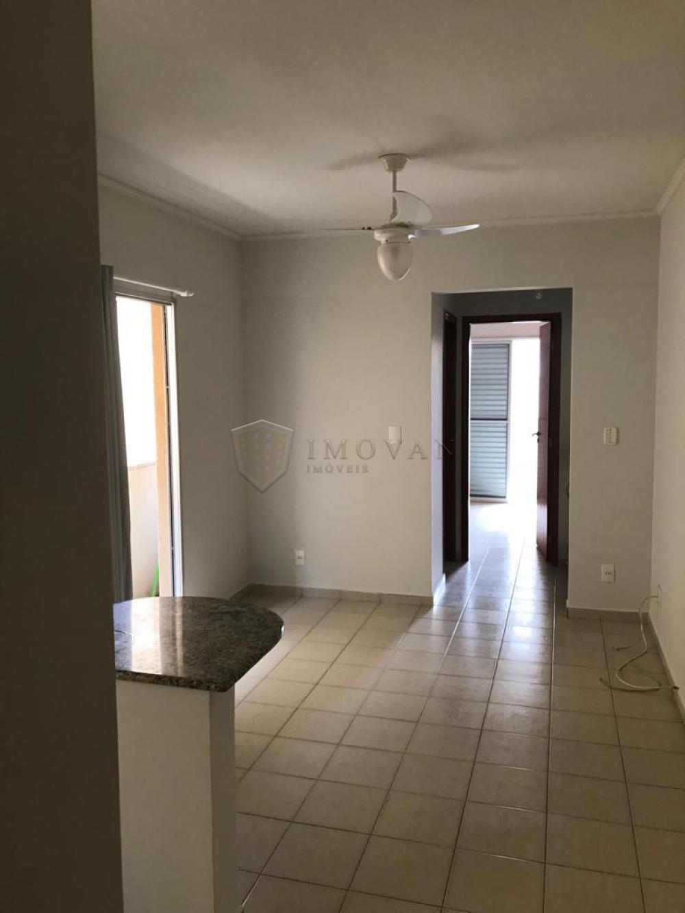 Alugar Apartamento / Padrão em Ribeirão Preto R$ 900,00 - Foto 7