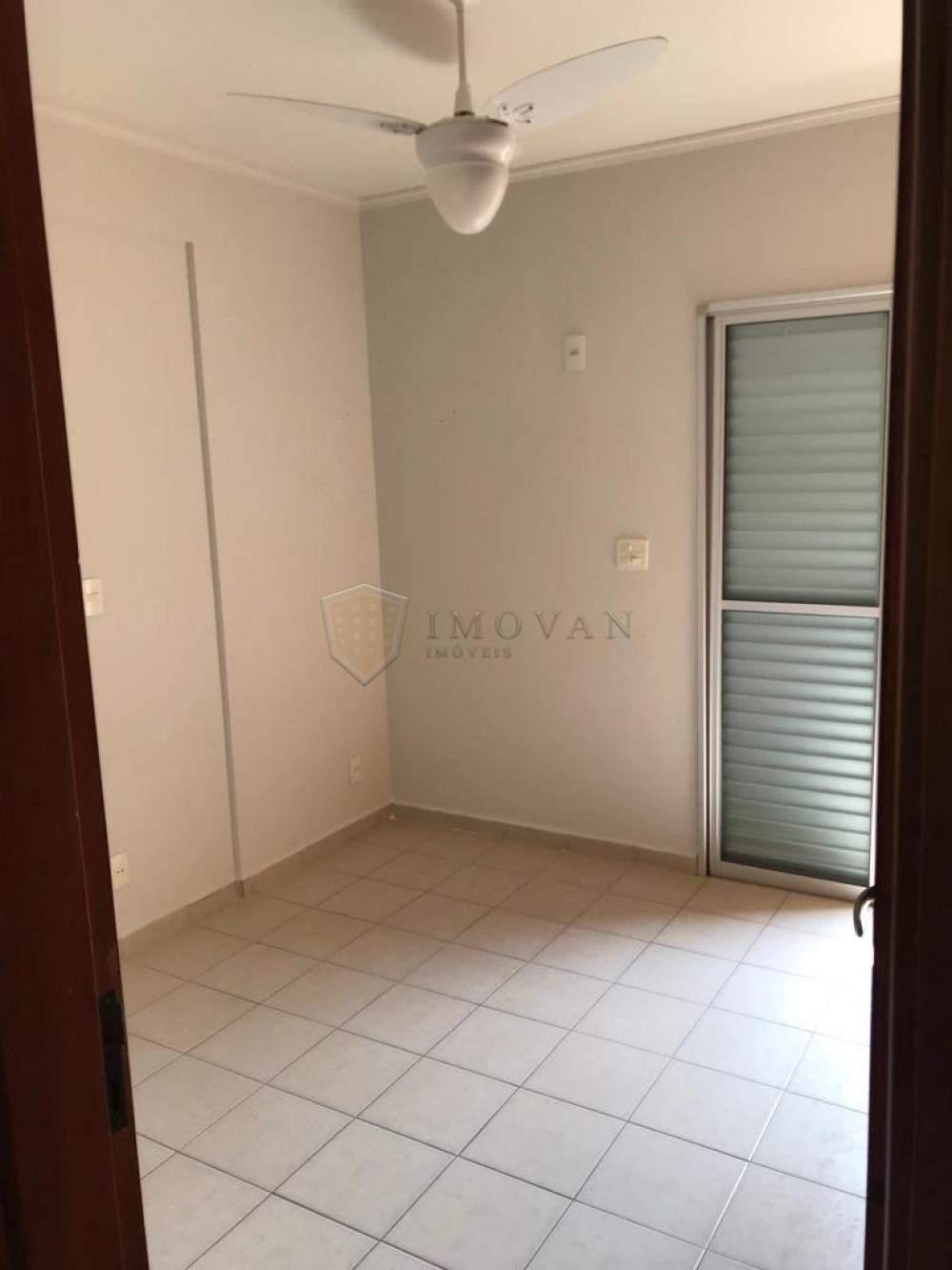 Alugar Apartamento / Padrão em Ribeirão Preto R$ 900,00 - Foto 16