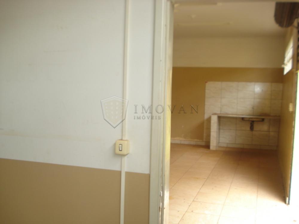 Alugar Comercial / Ponto Comercial em Ribeirão Preto R$ 2.500,00 - Foto 22