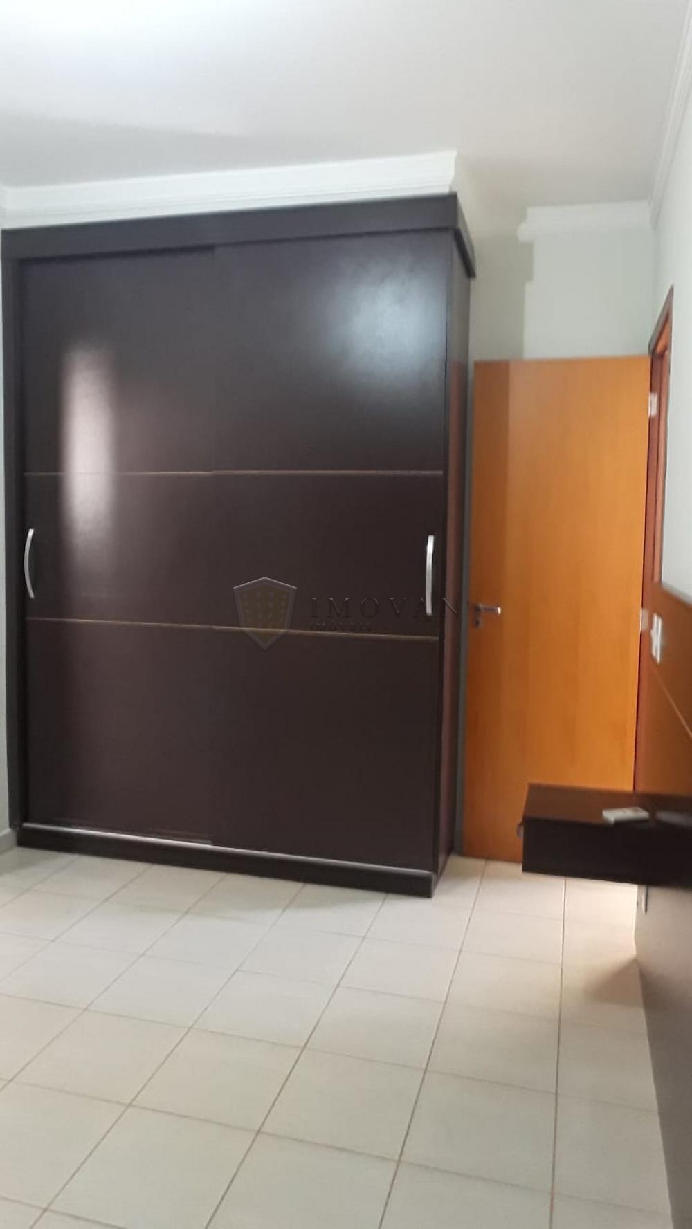 Alugar Apartamento / Padrão em Ribeirão Preto R$ 1.400,00 - Foto 12