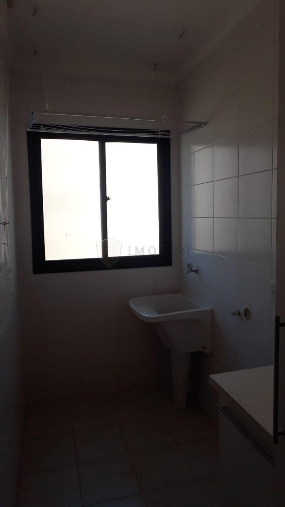 Alugar Apartamento / Padrão em Ribeirão Preto R$ 1.400,00 - Foto 10