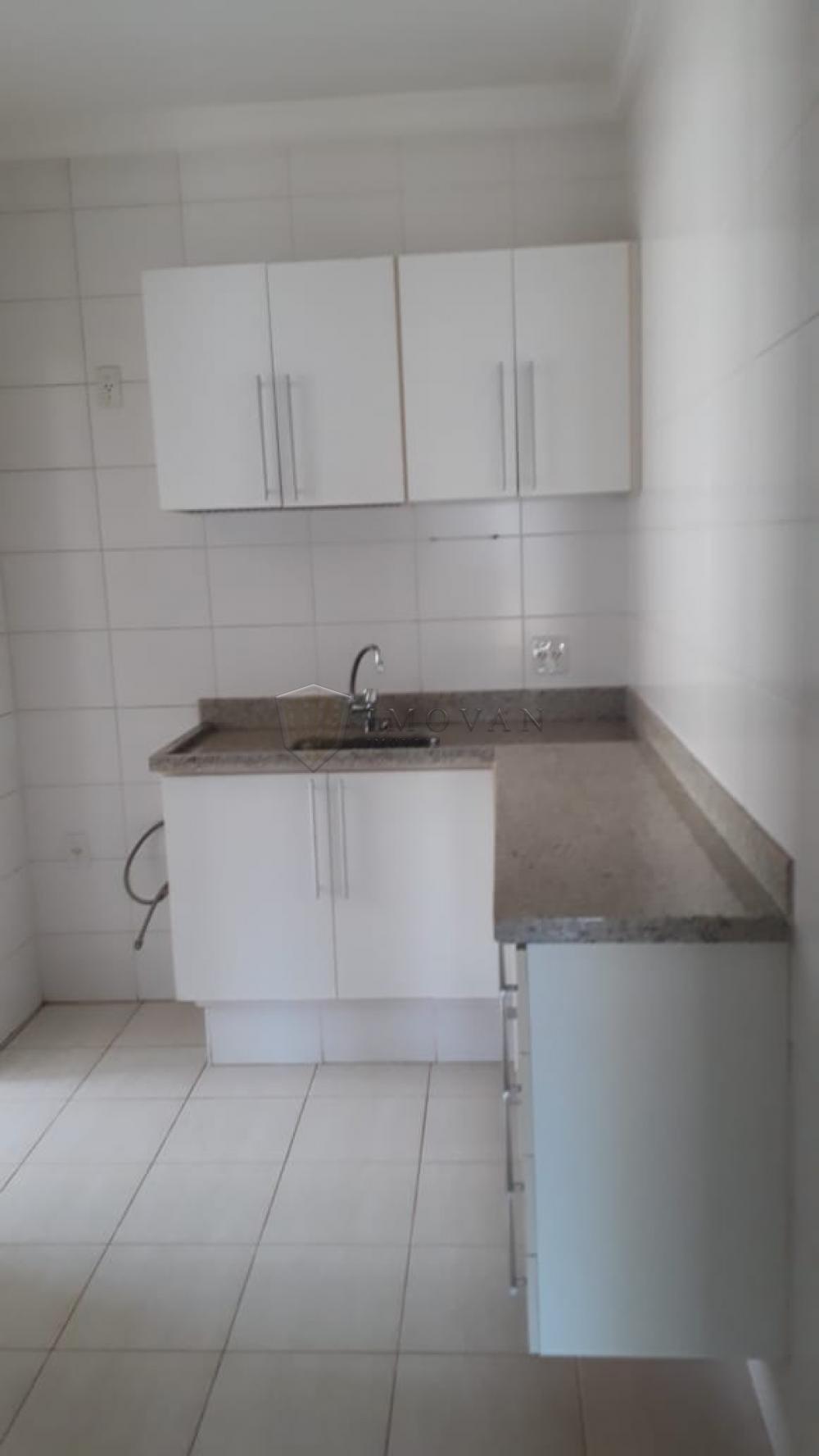 Alugar Apartamento / Padrão em Ribeirão Preto R$ 1.400,00 - Foto 4