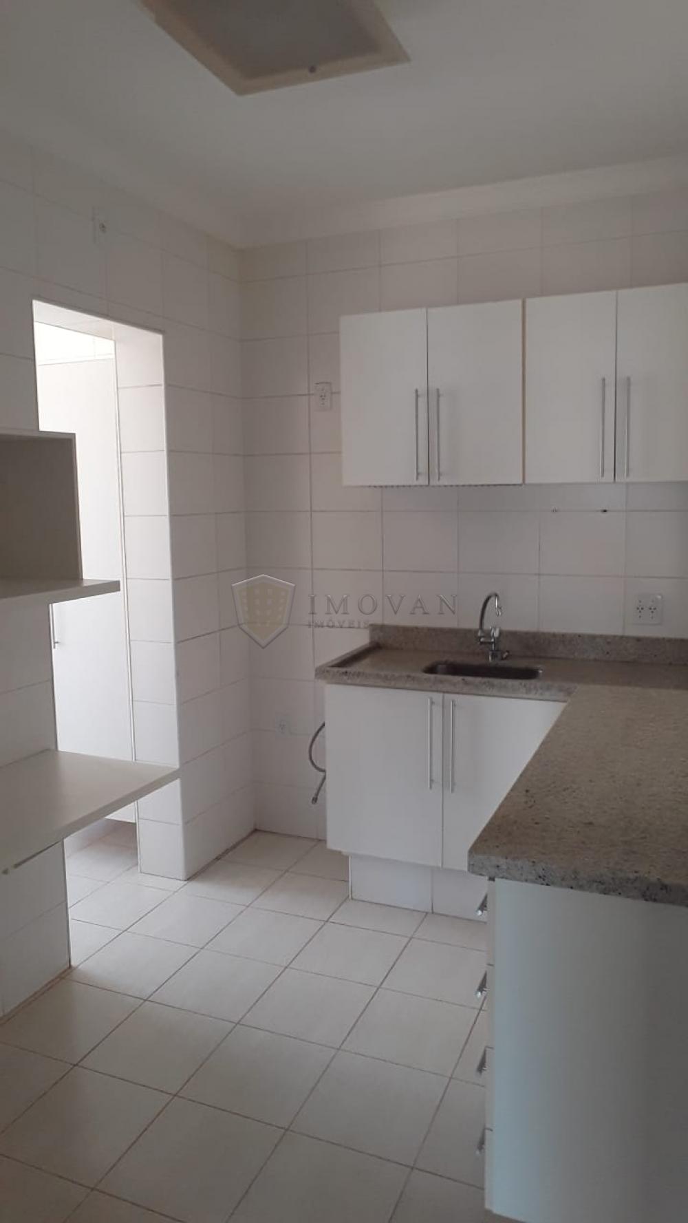 Alugar Apartamento / Padrão em Ribeirão Preto R$ 1.400,00 - Foto 3