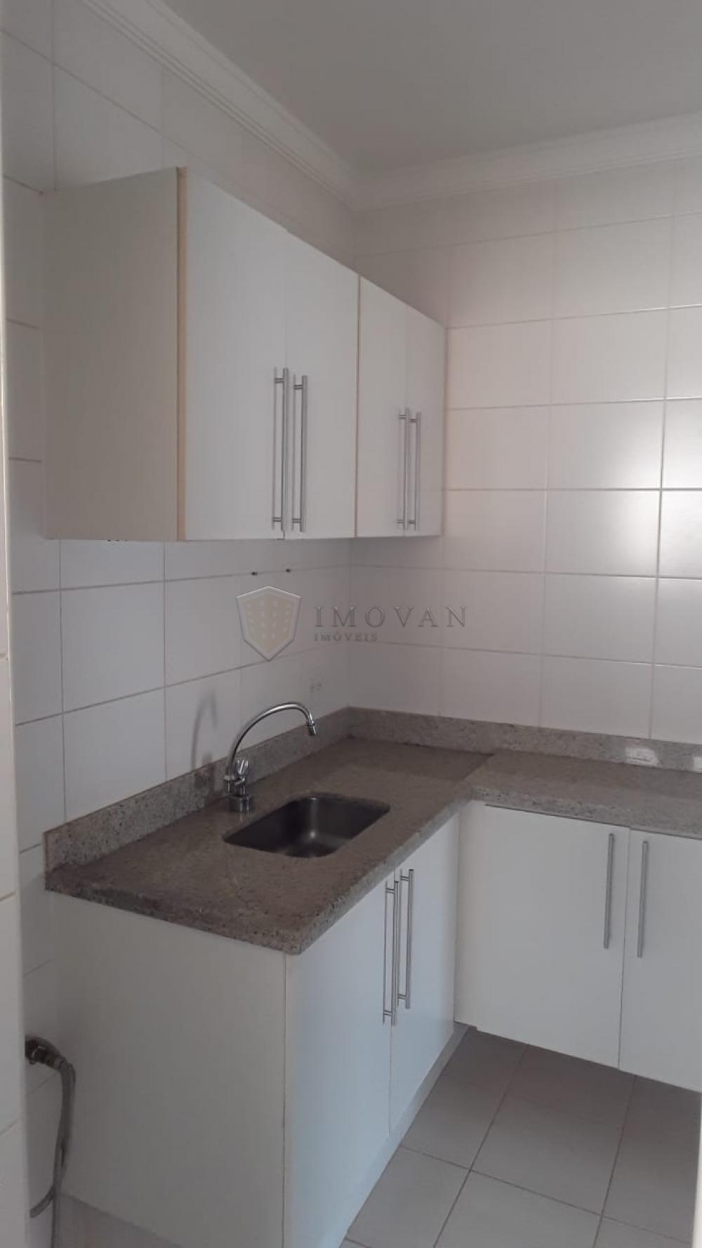 Alugar Apartamento / Padrão em Ribeirão Preto R$ 1.400,00 - Foto 6