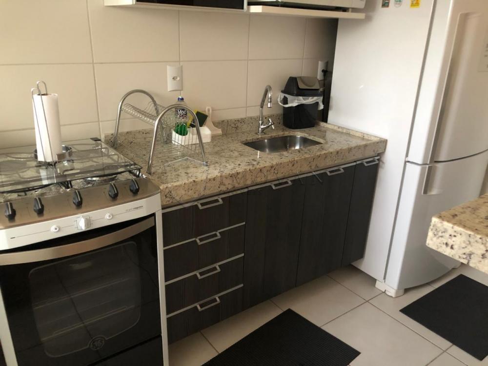 Alugar Apartamento / Padrão em Ribeirão Preto R$ 1.200,00 - Foto 9