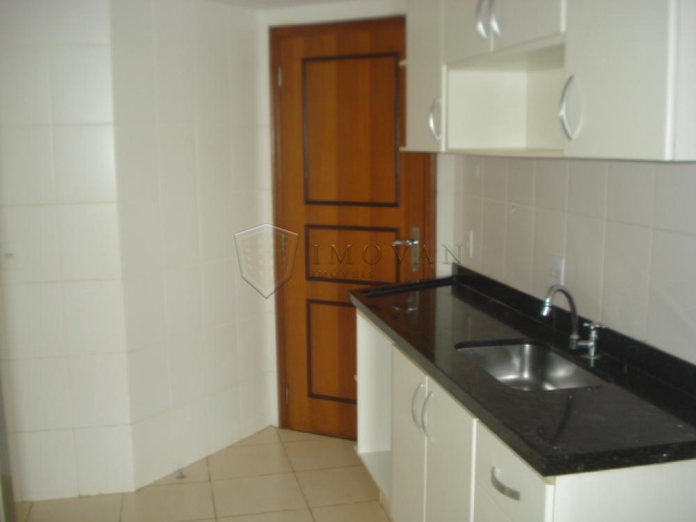 Alugar Apartamento / Padrão em Ribeirão Preto R$ 1.300,00 - Foto 17