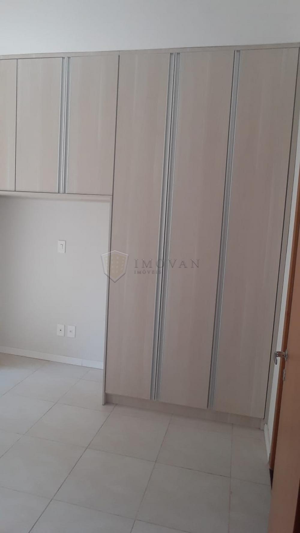 Alugar Apartamento / Padrão em Ribeirão Preto R$ 1.500,00 - Foto 9