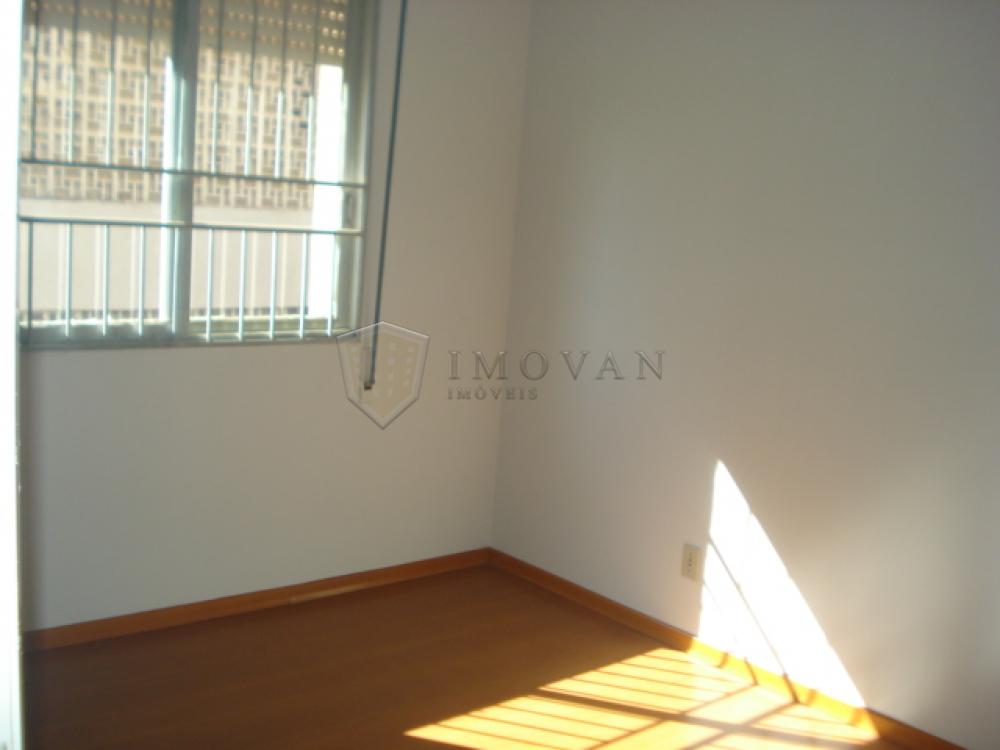 Alugar Apartamento / Padrão em Ribeirão Preto R$ 1.100,00 - Foto 11