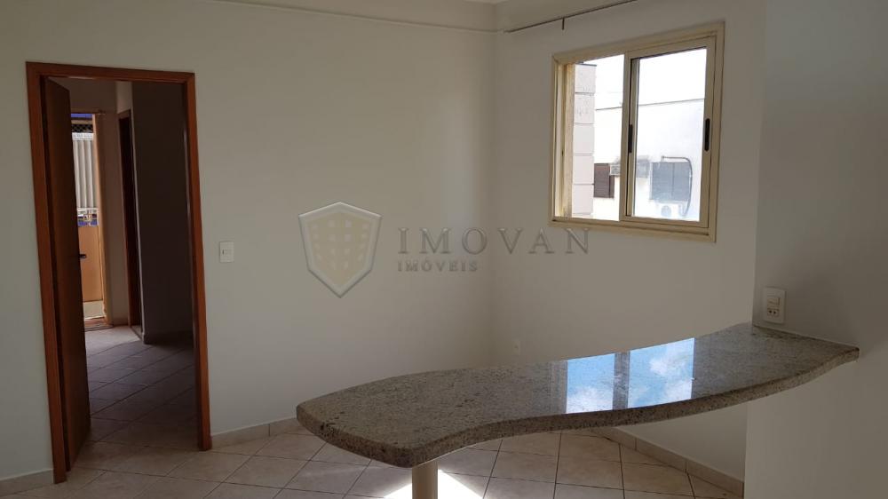 Alugar Apartamento / Padrão em Ribeirão Preto R$ 650,00 - Foto 4