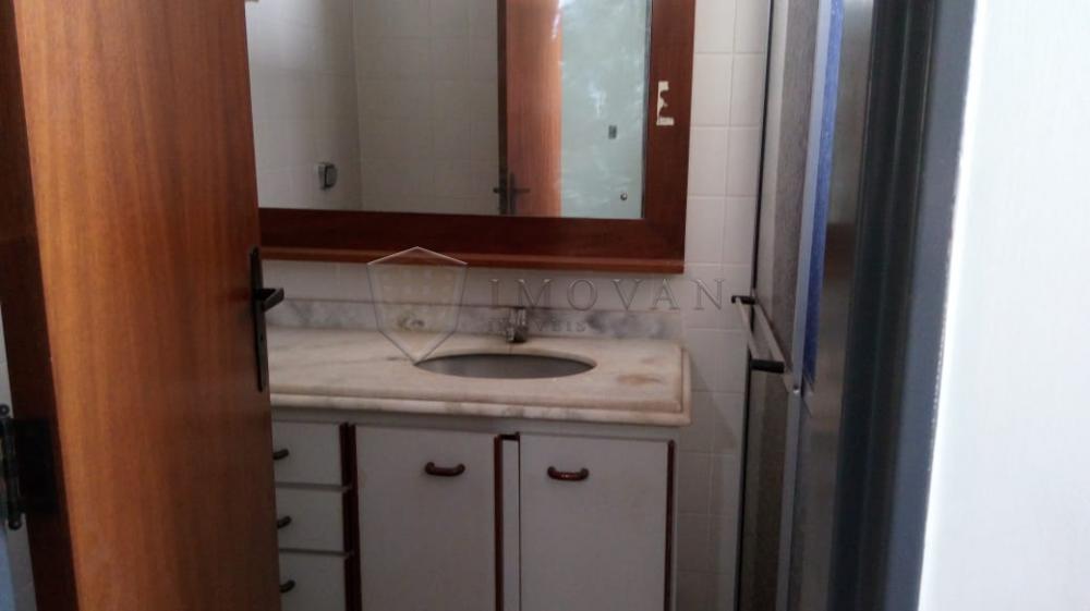 Alugar Apartamento / Padrão em Ribeirão Preto R$ 680,00 - Foto 12