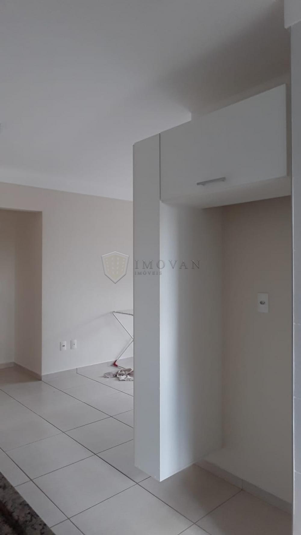 Alugar Apartamento / Padrão em Ribeirão Preto R$ 950,00 - Foto 8