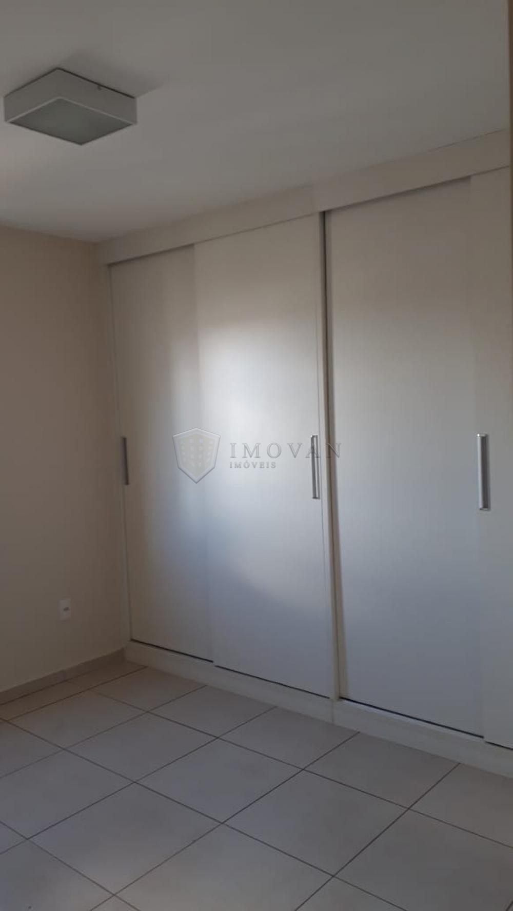 Alugar Apartamento / Padrão em Ribeirão Preto R$ 950,00 - Foto 10