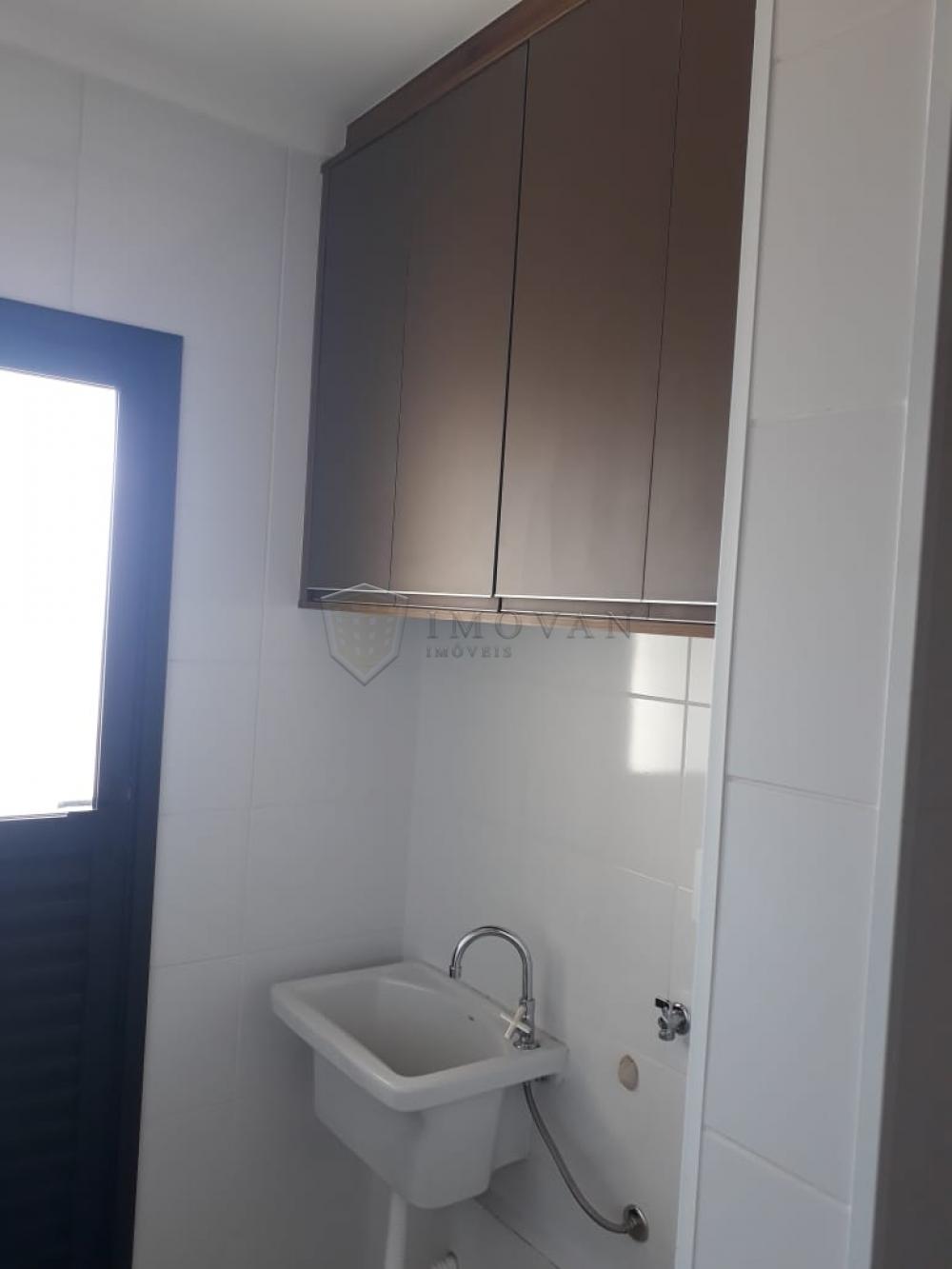 Alugar Apartamento / Padrão em Ribeirão Preto R$ 1.000,00 - Foto 5