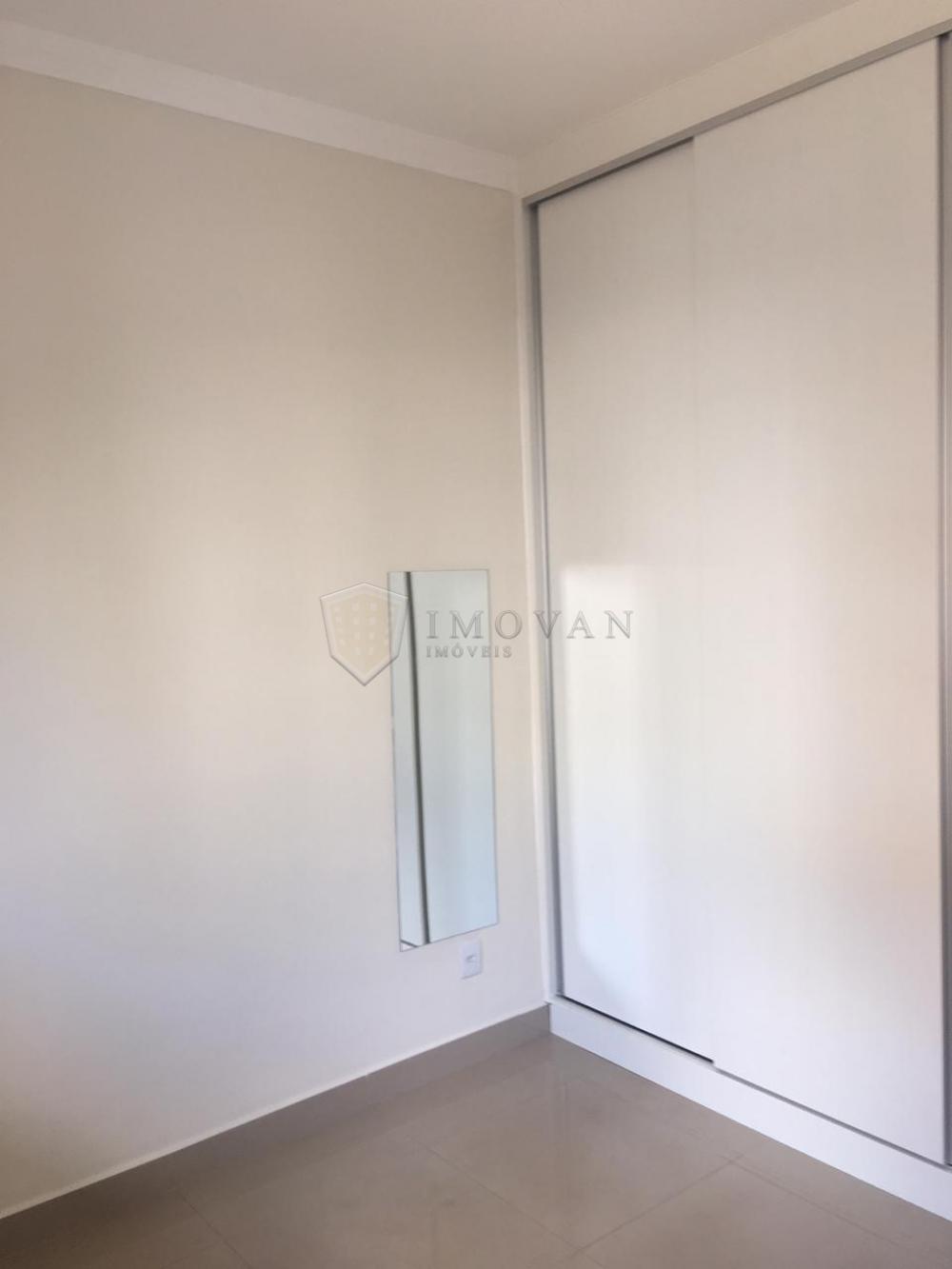 Alugar Apartamento / Padrão em Ribeirão Preto R$ 1.350,00 - Foto 10