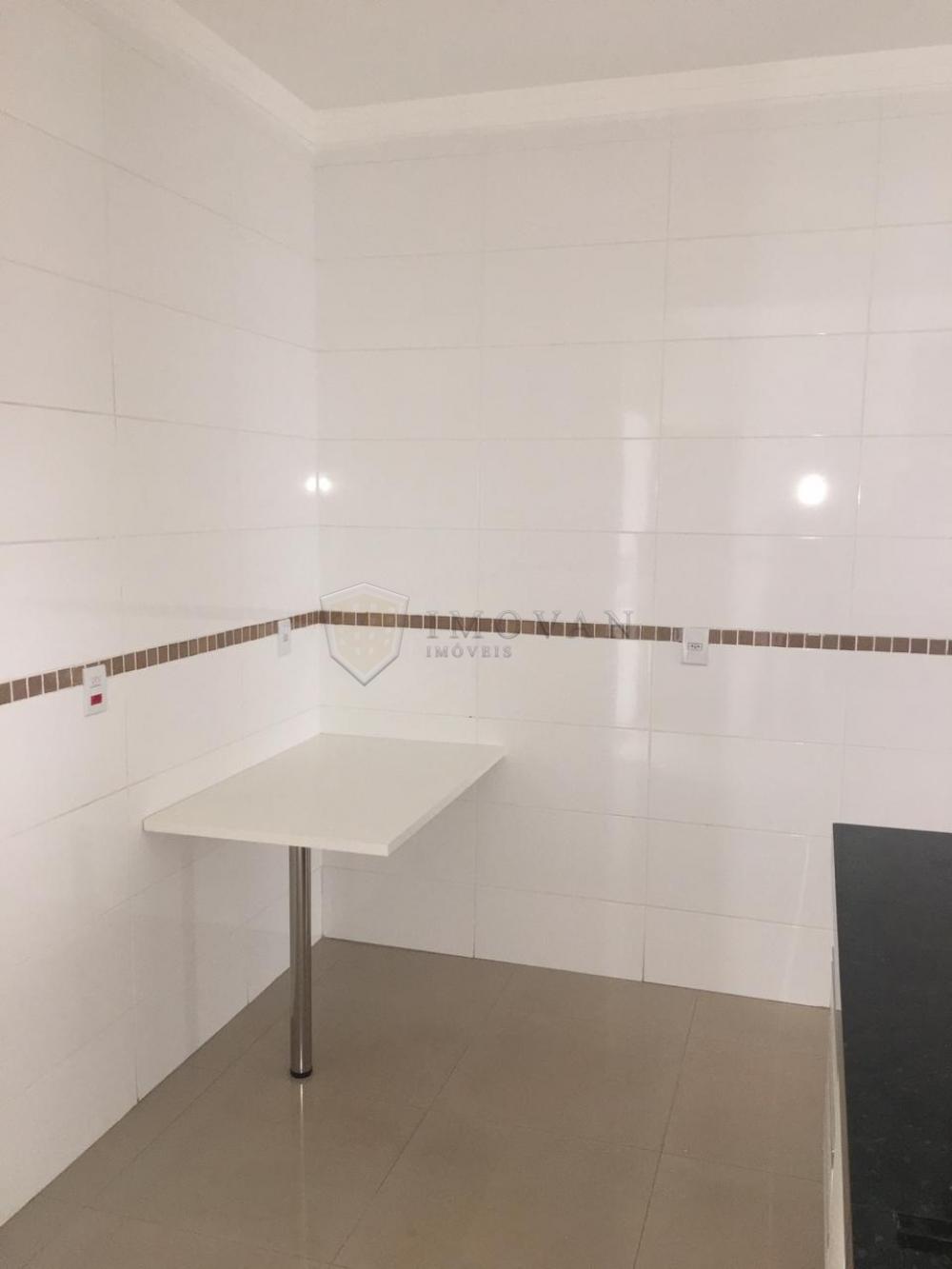 Alugar Apartamento / Padrão em Ribeirão Preto R$ 1.350,00 - Foto 11