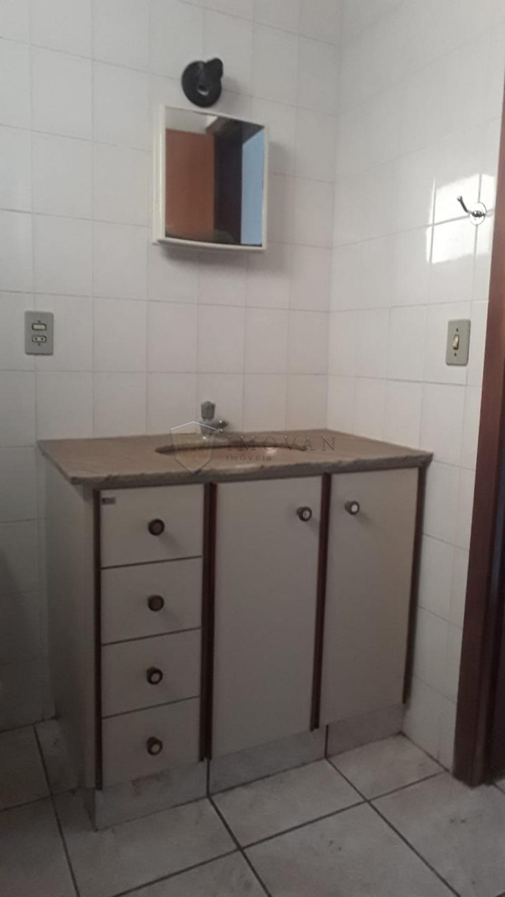 Alugar Apartamento / Padrão em Ribeirão Preto R$ 1.200,00 - Foto 10