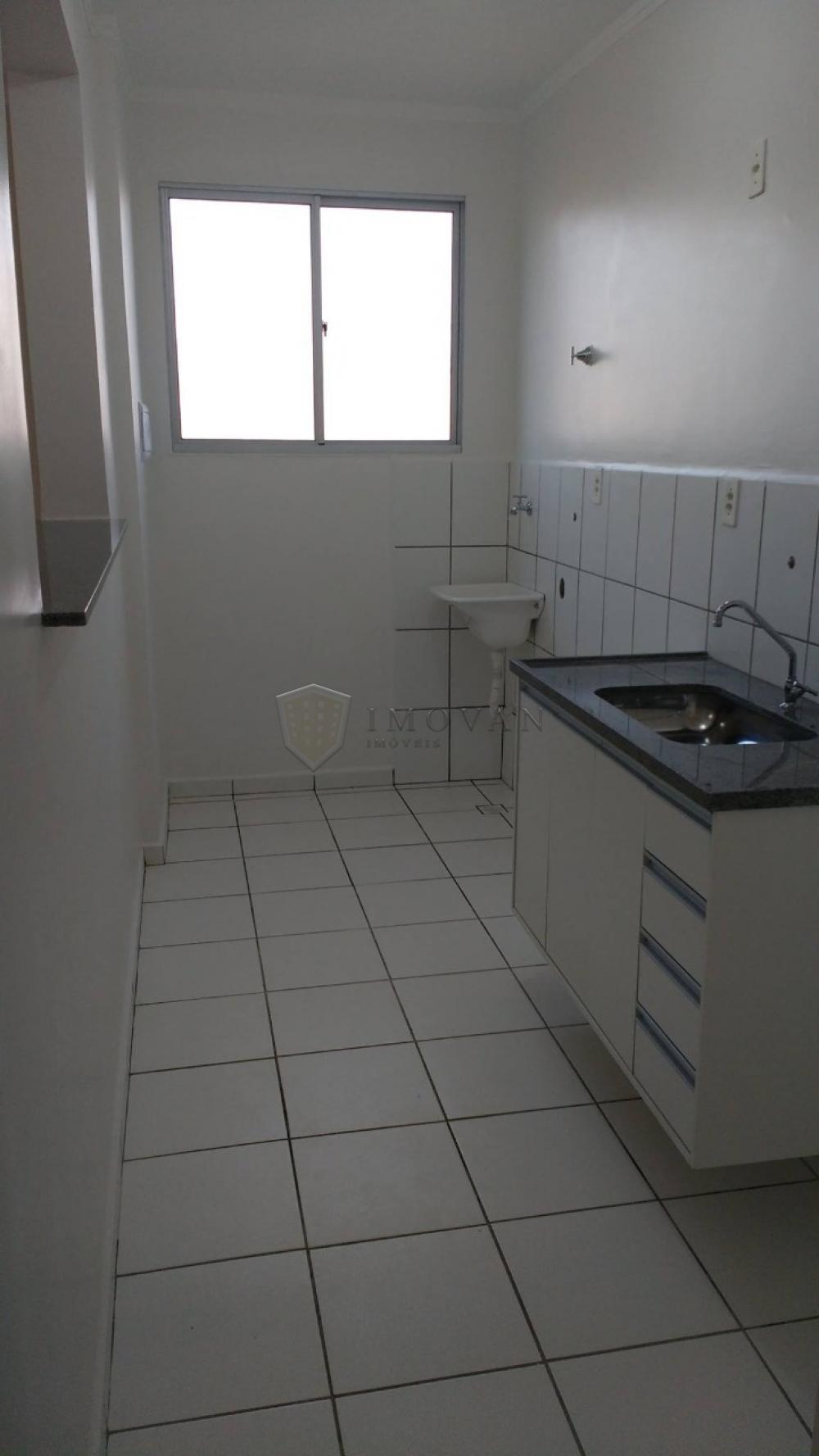 Comprar Apartamento / Padrão em Ribeirão Preto R$ 215.000,00 - Foto 3