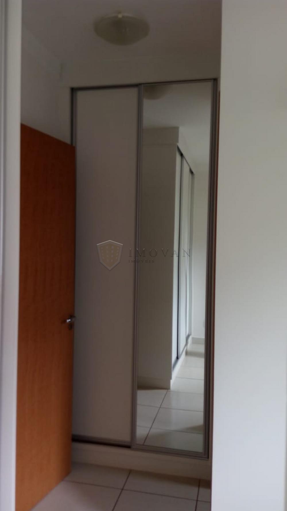 Alugar Apartamento / Padrão em Ribeirão Preto R$ 1.500,00 - Foto 10