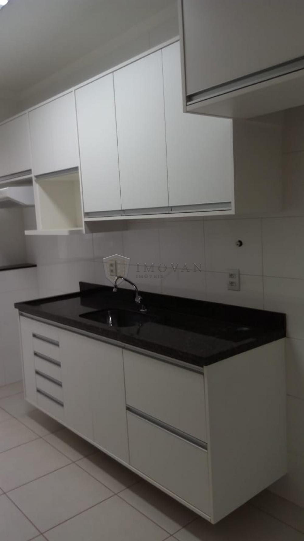 Alugar Apartamento / Padrão em Ribeirão Preto R$ 1.500,00 - Foto 4